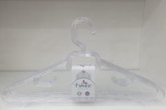 Plastic Clothes Hanger Transparent 6 Pieces